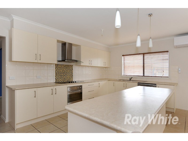 14 Southgate Drive, Berwick VIC 3806