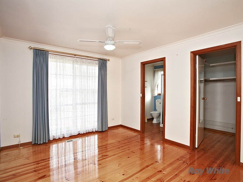 39 Kurrajong Road, Narre Warren VIC 3805