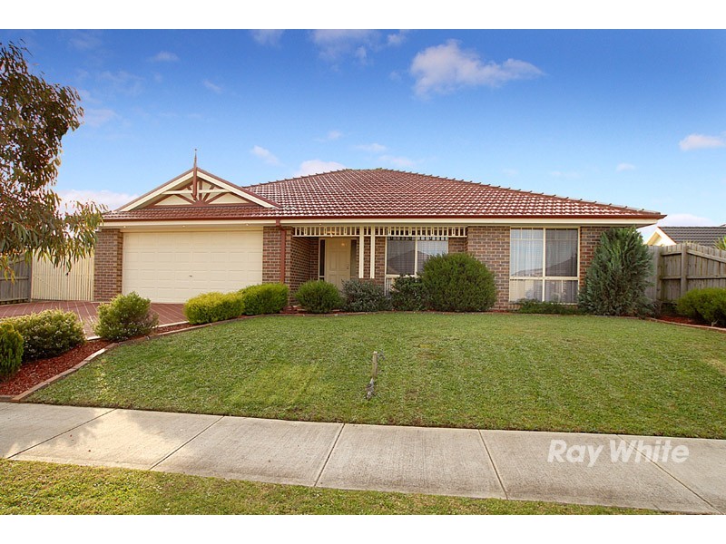 19 Charles Conder Place, Berwick VIC 3806
