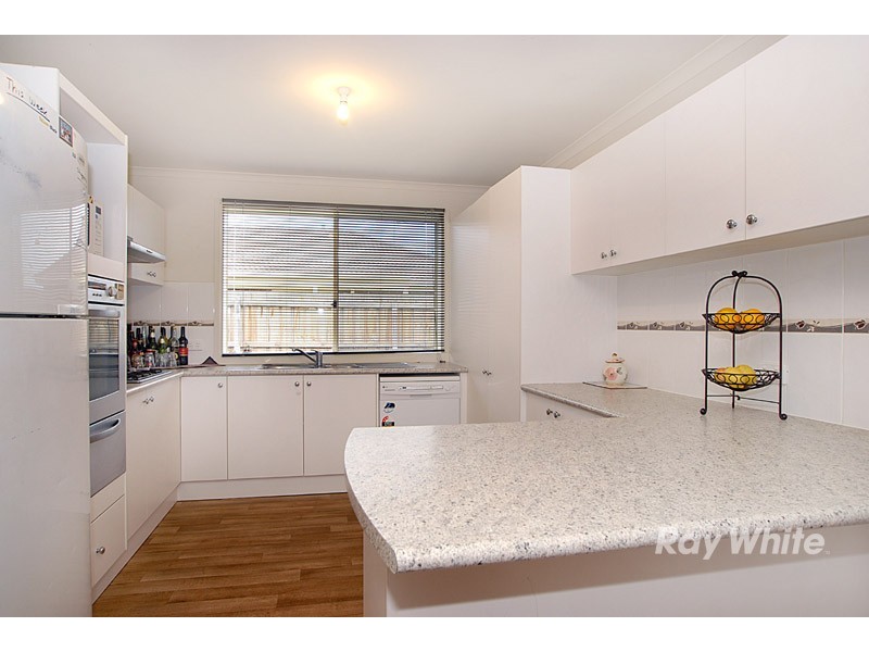 4 Red Gum Circuit, Pakenham VIC 3810