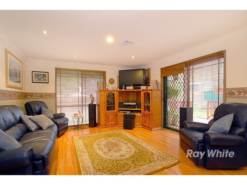 53 Coowarra Way, Berwick VIC 3806