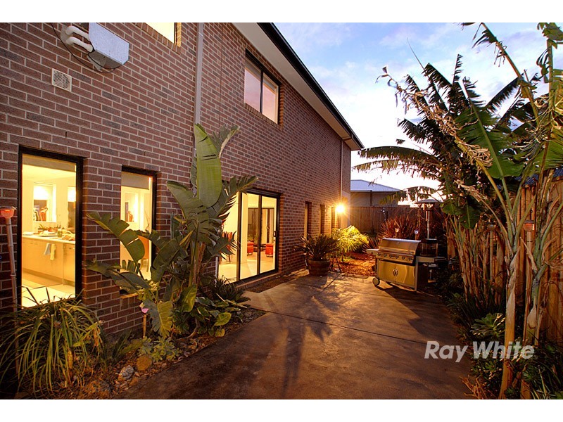 47 Bryn Mawr Boulevard, Berwick VIC 3806