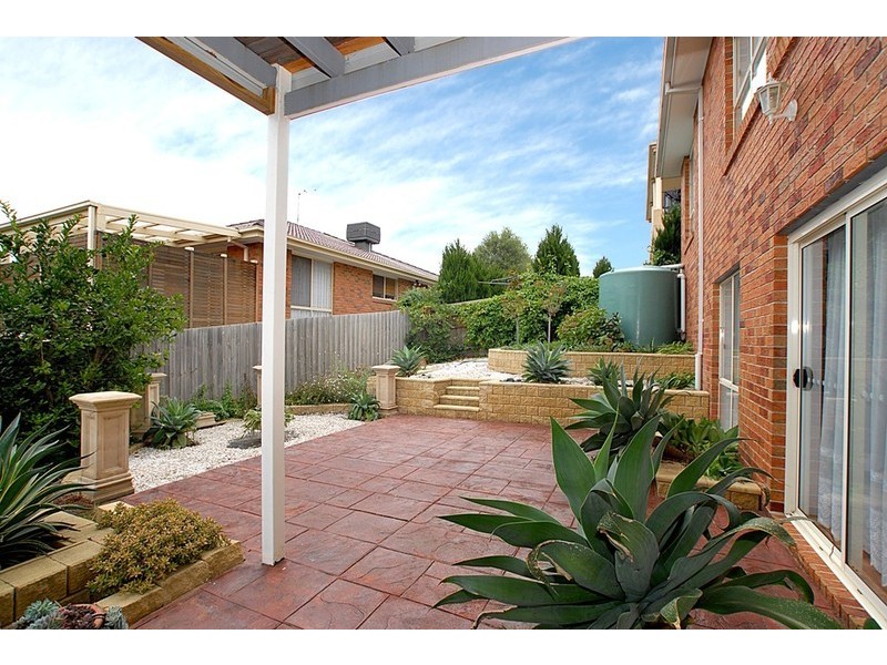 38 Coachwood Crescent, Narre Warren VIC 3805