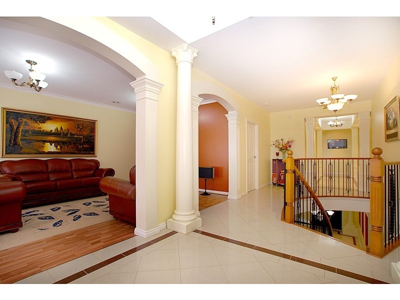 38 Coachwood Crescent, Narre Warren VIC 3805