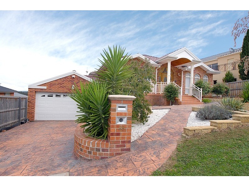 38 Coachwood Crescent, Narre Warren VIC 3805