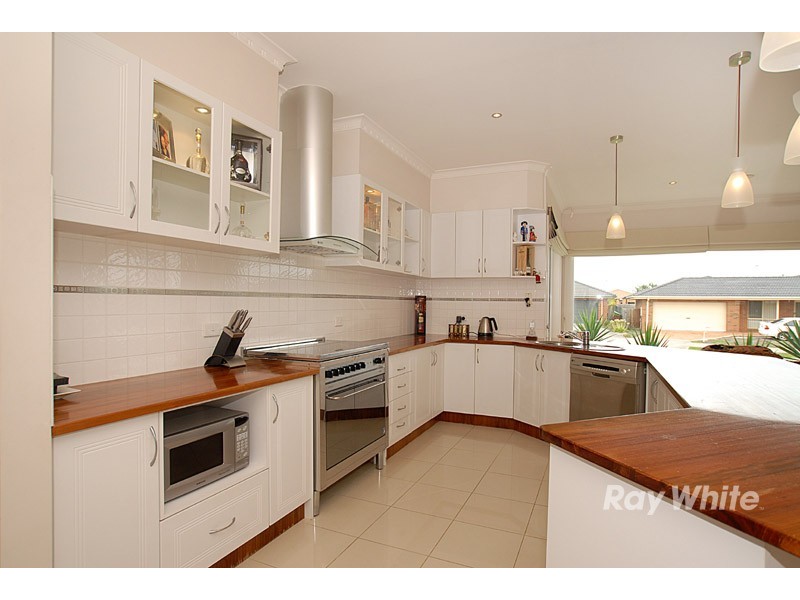 1 Kurnwill Place, Berwick VIC 3806