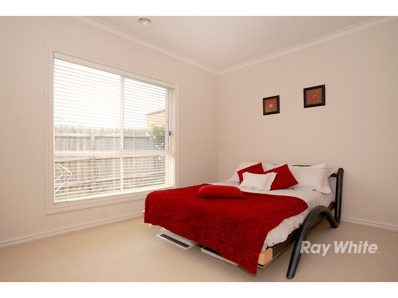 1 Kurnwill Place, Berwick VIC 3806