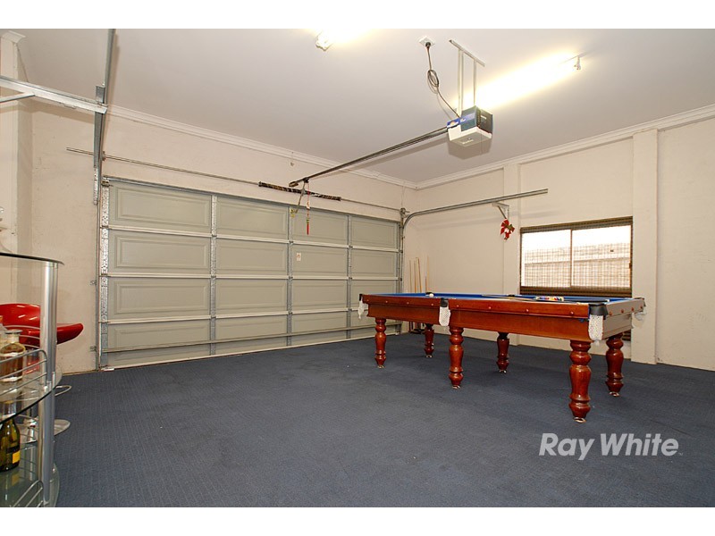 1 Kurnwill Place, Berwick VIC 3806