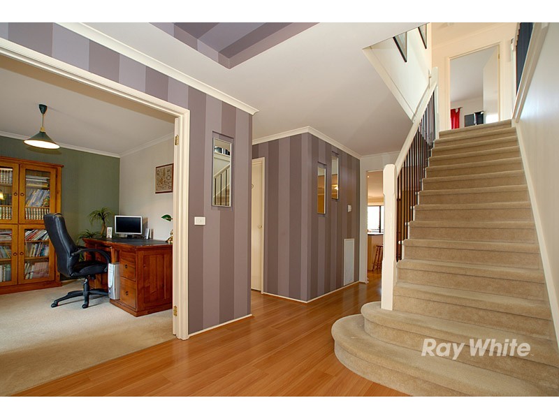 15 Beethoven Drive, Narre Warren South VIC 3805