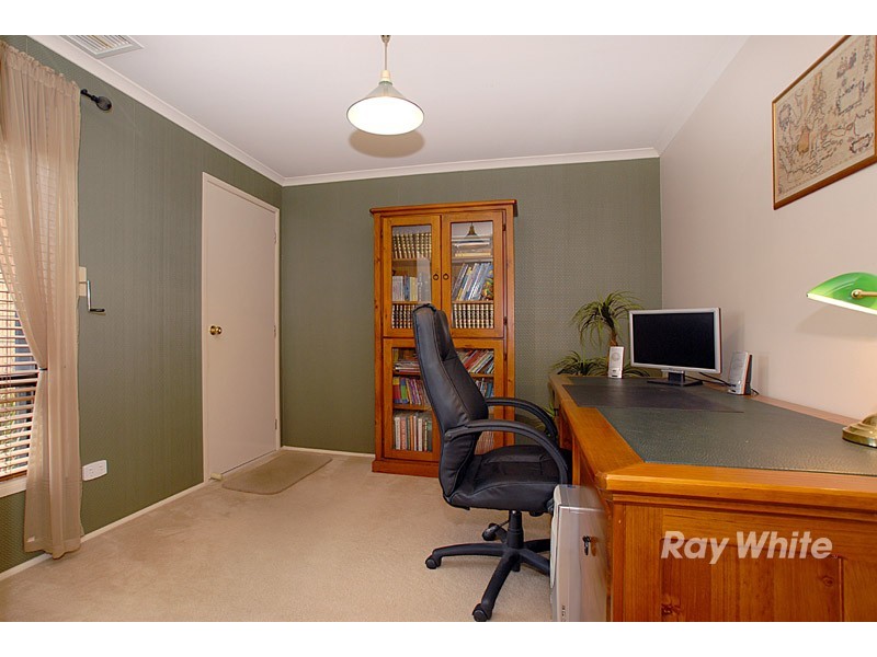 15 Beethoven Drive, Narre Warren South VIC 3805