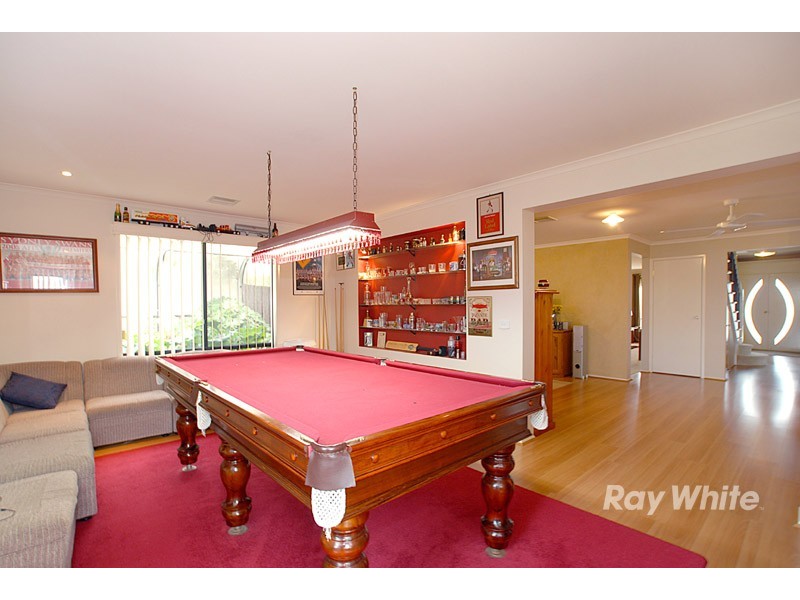 15 Beethoven Drive, Narre Warren South VIC 3805
