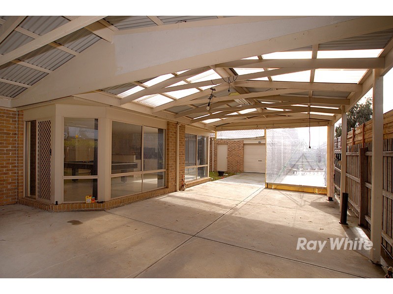 164 Sweeney Drive, Narre Warren VIC 3805