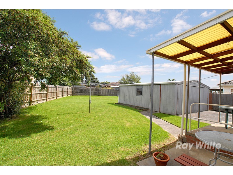 2 Efron Street, Dandenong North VIC 3175