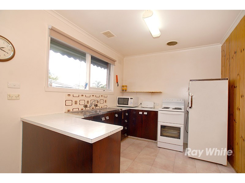 2 Efron Street, Dandenong North VIC 3175