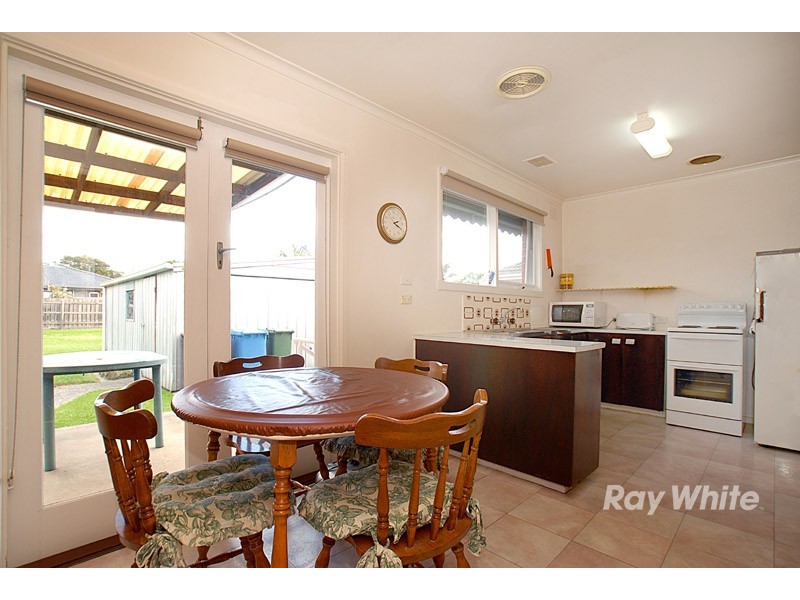 2 Efron Street, Dandenong North VIC 3175