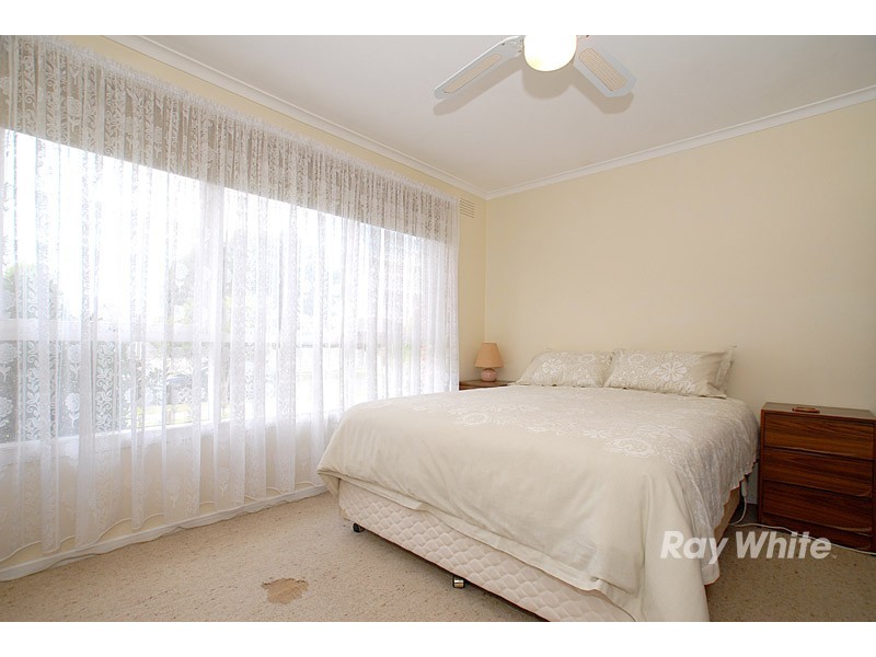 2 Efron Street, Dandenong North VIC 3175