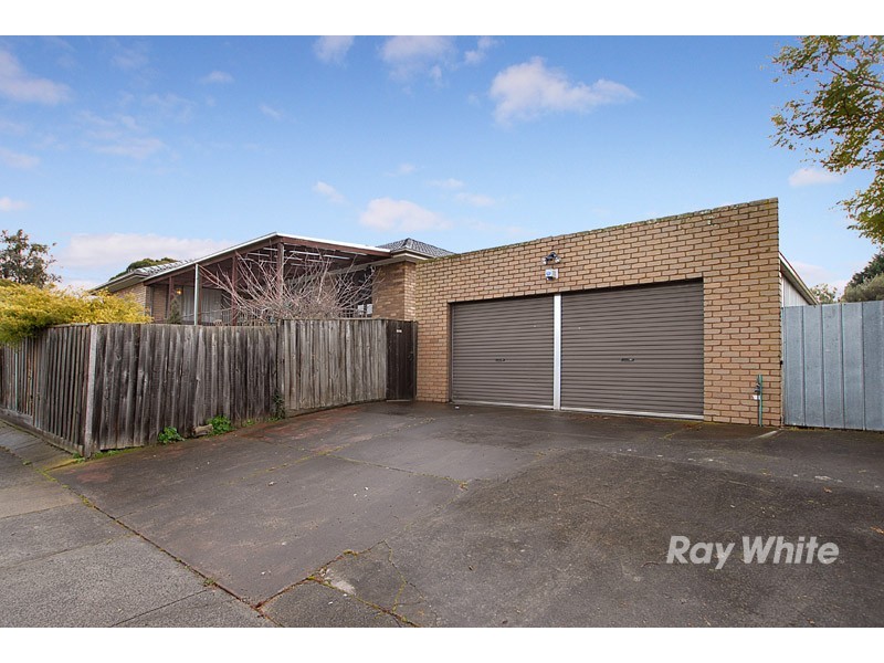 45 Fountain Drive, Narre Warren VIC 3805