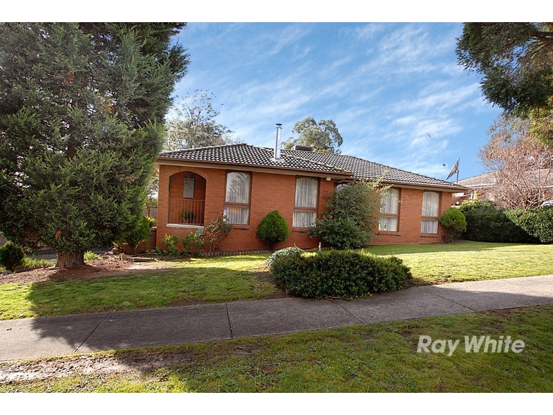 3 Orton Rise, Endeavour Hills VIC 3802