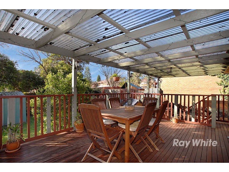 3 Orton Rise, Endeavour Hills VIC 3802