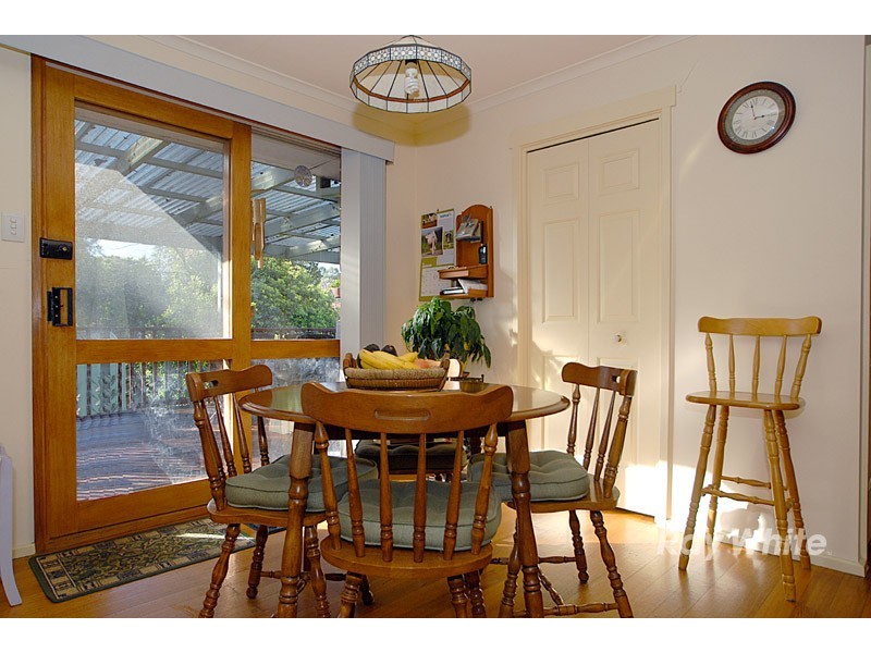 3 Orton Rise, Endeavour Hills VIC 3802