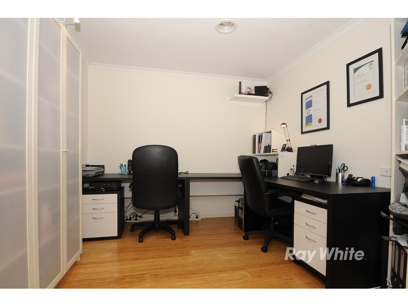 41 Eucumbene Drive, Berwick VIC 3806