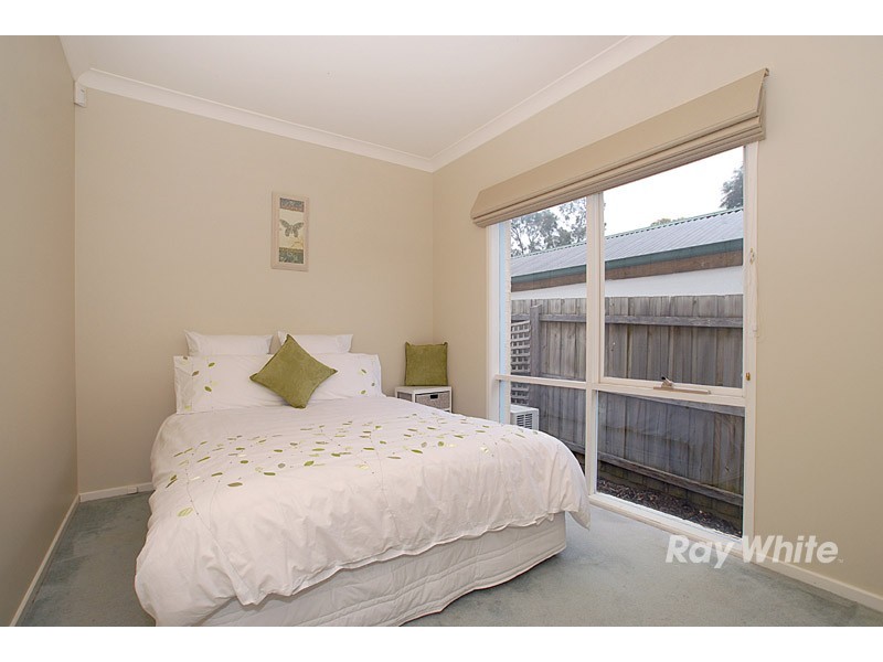 36 Allunga Parade, Berwick VIC 3806