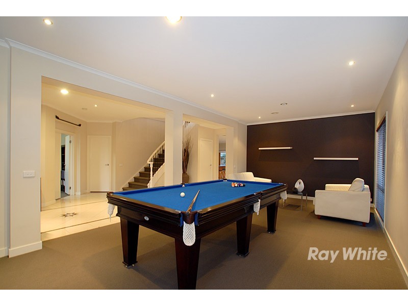 10 Pimento Close, Narre Warren South VIC 3805