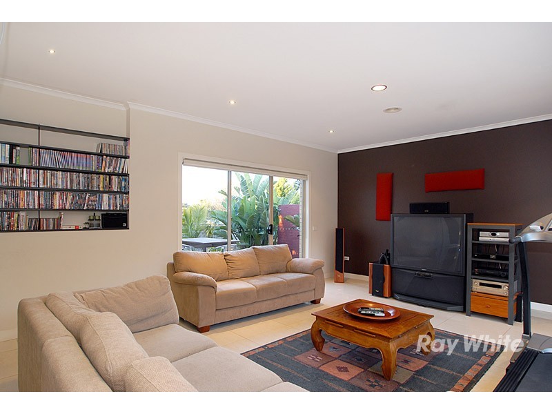 10 Pimento Close, Narre Warren South VIC 3805