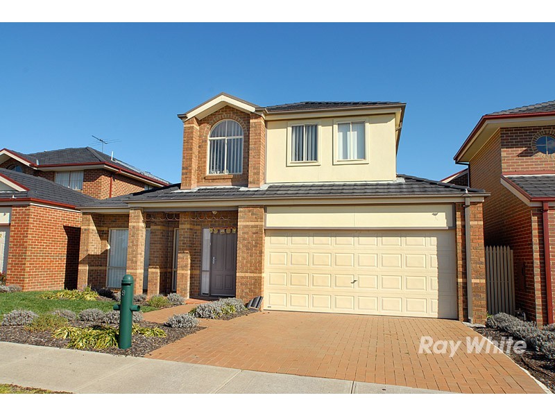9 Majestic Boulevard, Cranbourne VIC 3977