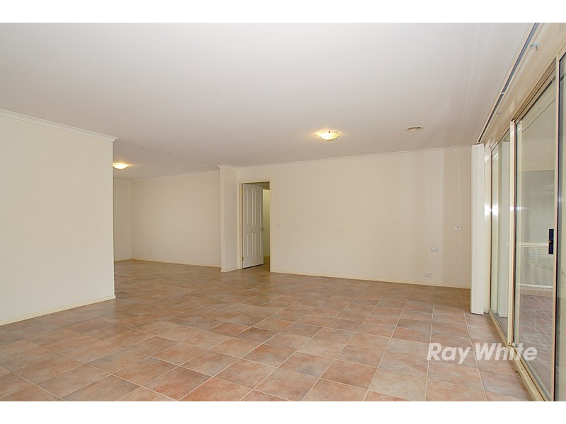 1 Akita Court, Berwick VIC 3806