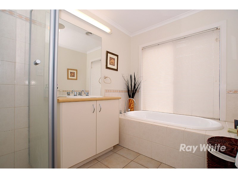 39 Homestead Road, Berwick VIC 3806