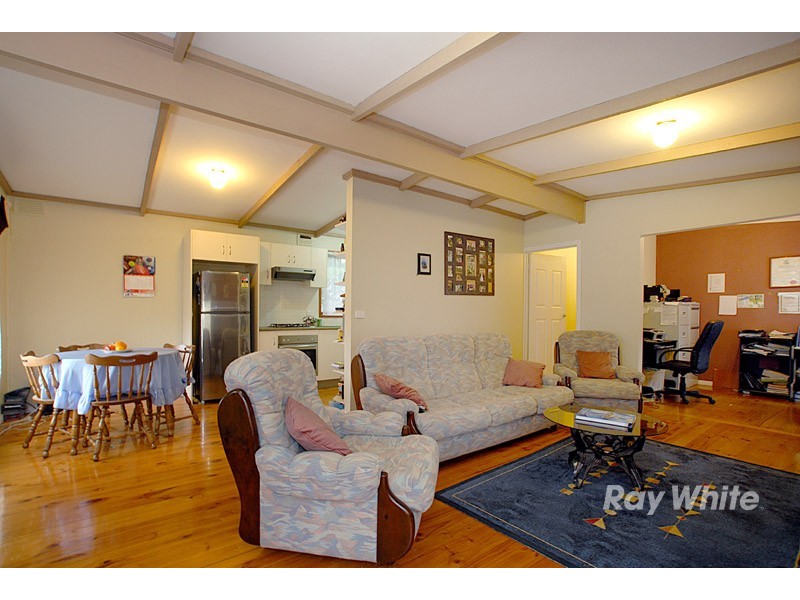 1/8 Sweeney Drive, Narre Warren VIC 3805