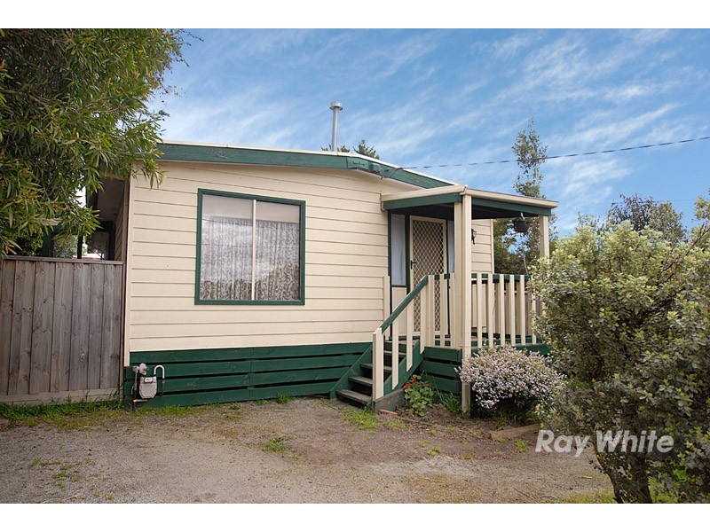 1/8 Sweeney Drive, Narre Warren VIC 3805