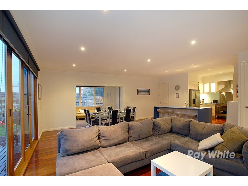 11 Ferncroft Court, Berwick VIC 3806