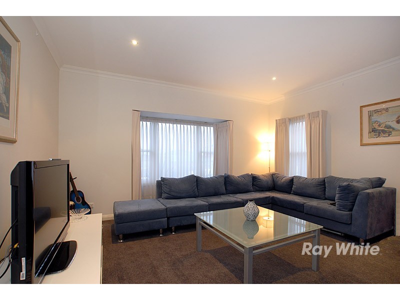 11 Ferncroft Court, Berwick VIC 3806