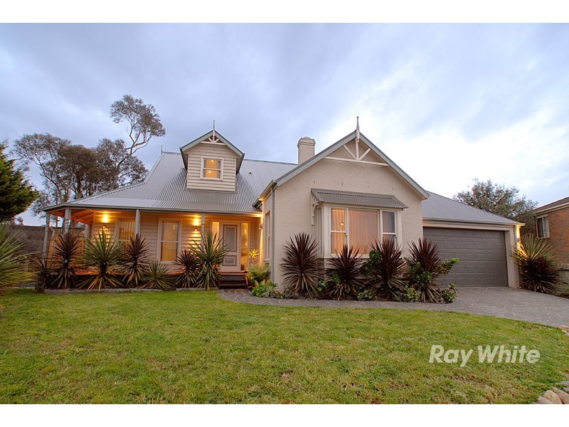11 Ferncroft Court, Berwick VIC 3806
