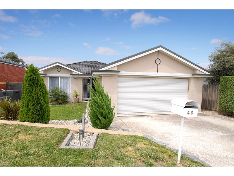 45 Hancock Drive, Berwick VIC 3806