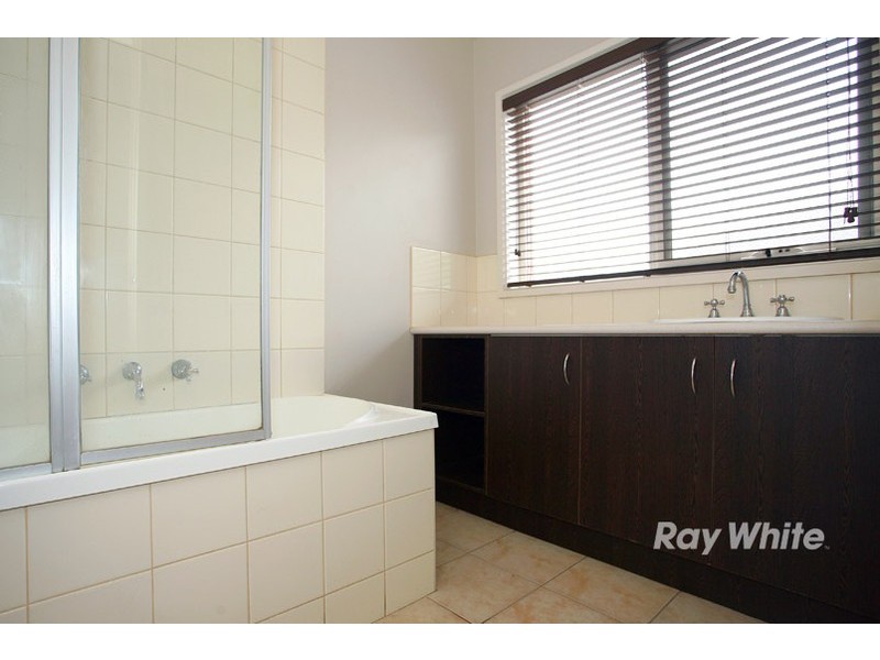 1/114 Railway Parade, Noble Park VIC 3174