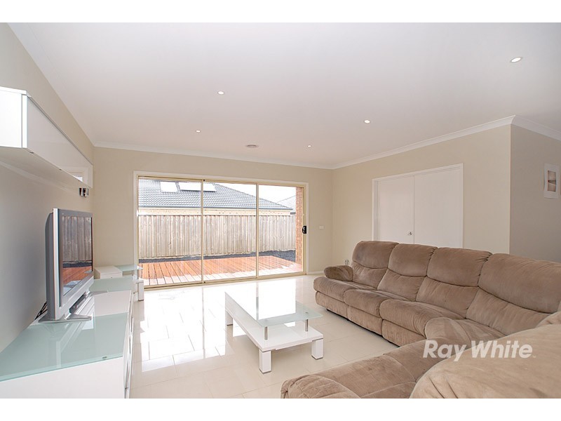 3 Grand Manor Drive, Berwick VIC 3806