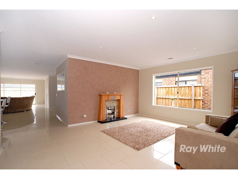 3 Grand Manor Drive, Berwick VIC 3806