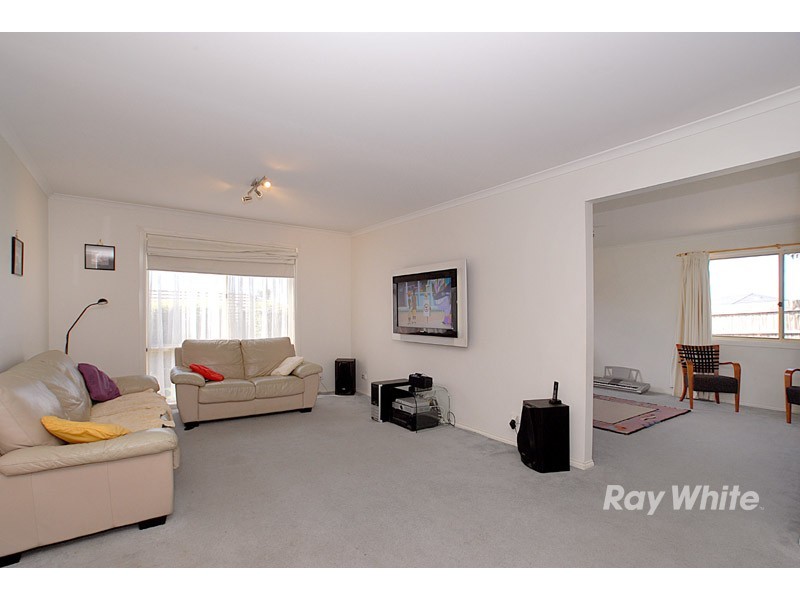 9 Ferncroft Court, Berwick VIC 3806