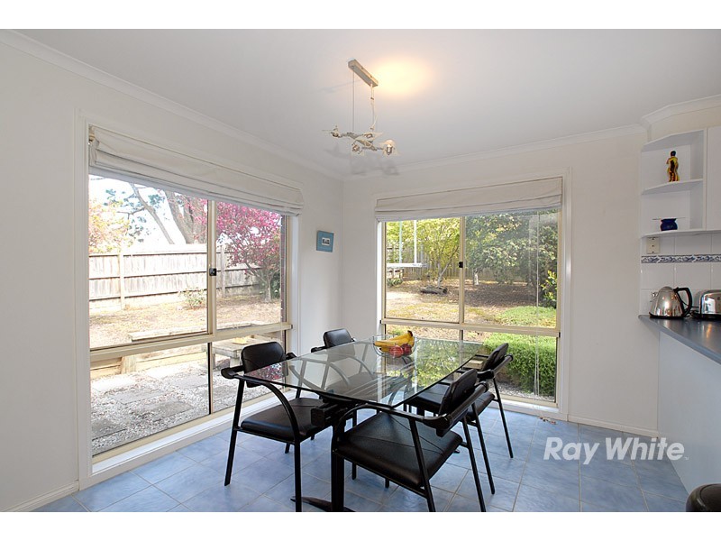 9 Ferncroft Court, Berwick VIC 3806