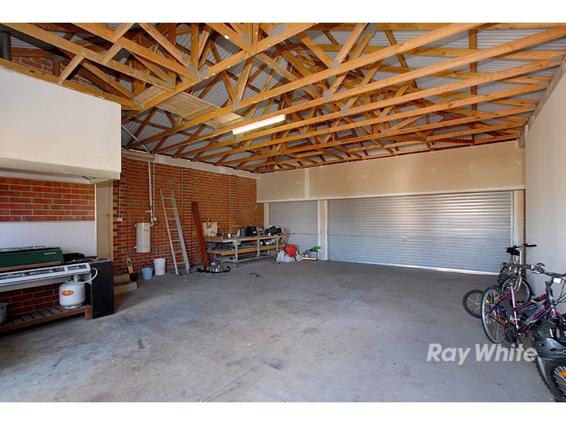 9 Ferncroft Court, Berwick VIC 3806