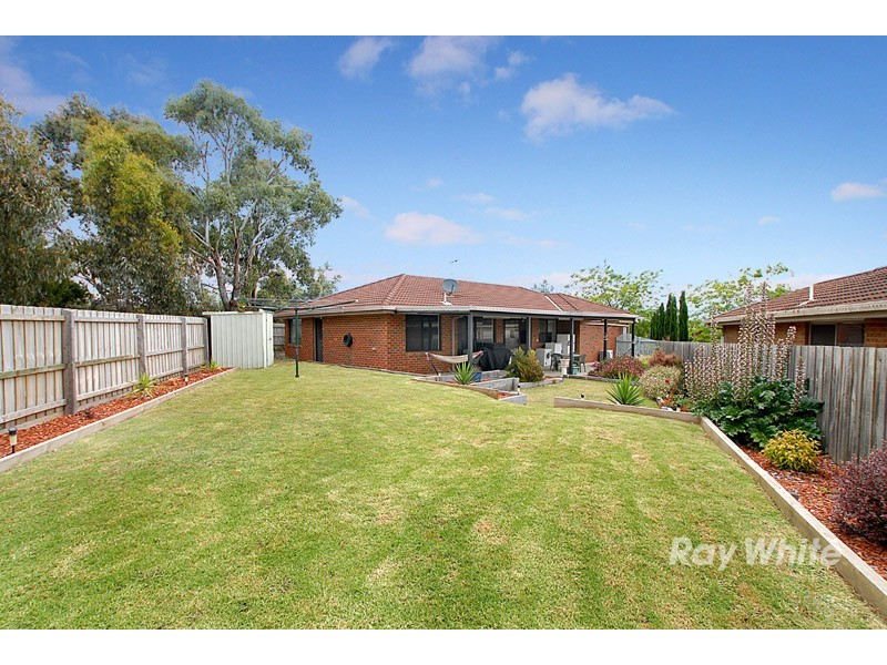 9 Jason Close, Berwick VIC 3806