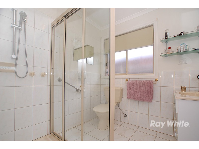 28 Murdoch Avenue, Narre Warren VIC 3805