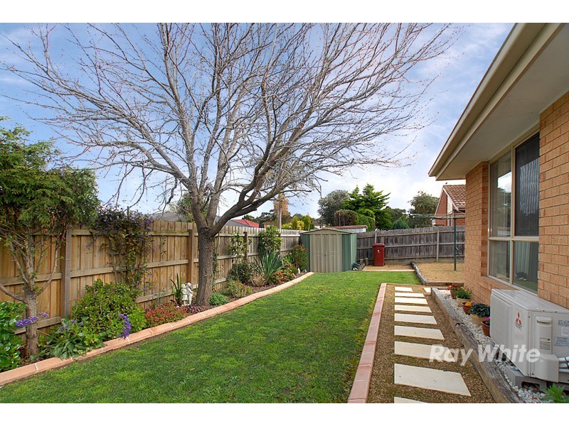 28 Murdoch Avenue, Narre Warren VIC 3805