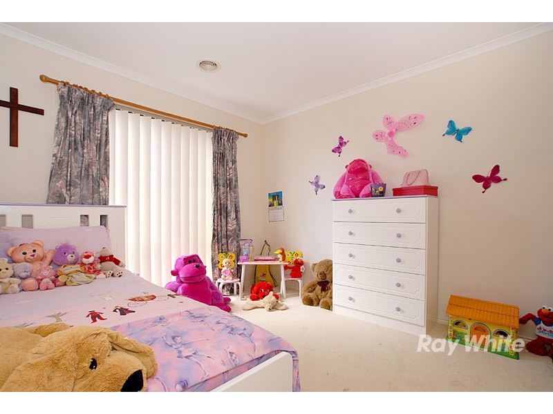6 Pendulum Place, Berwick VIC 3806