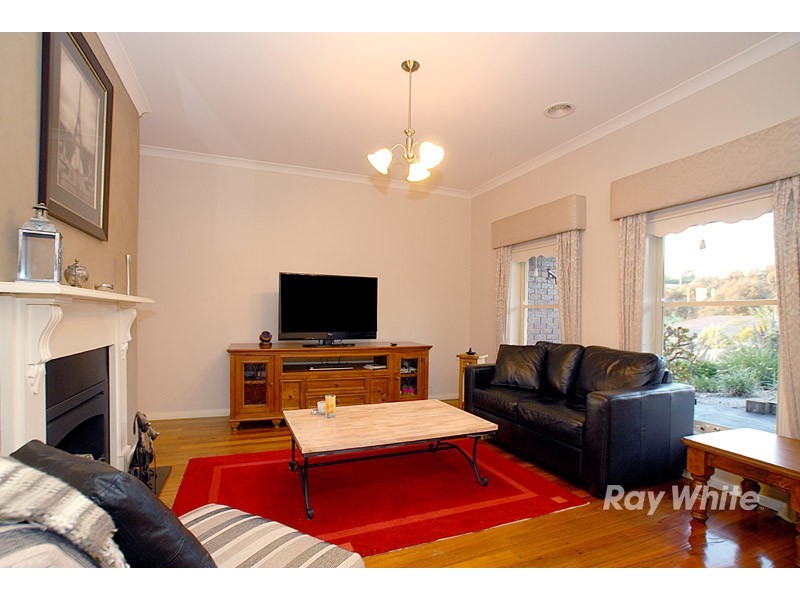 49 Whistler Drive, Berwick VIC 3806