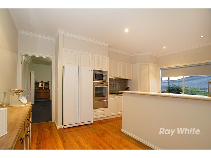 49 Whistler Drive, Berwick VIC 3806
