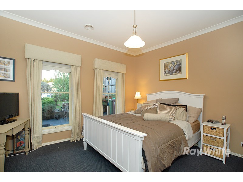 49 Whistler Drive, Berwick VIC 3806